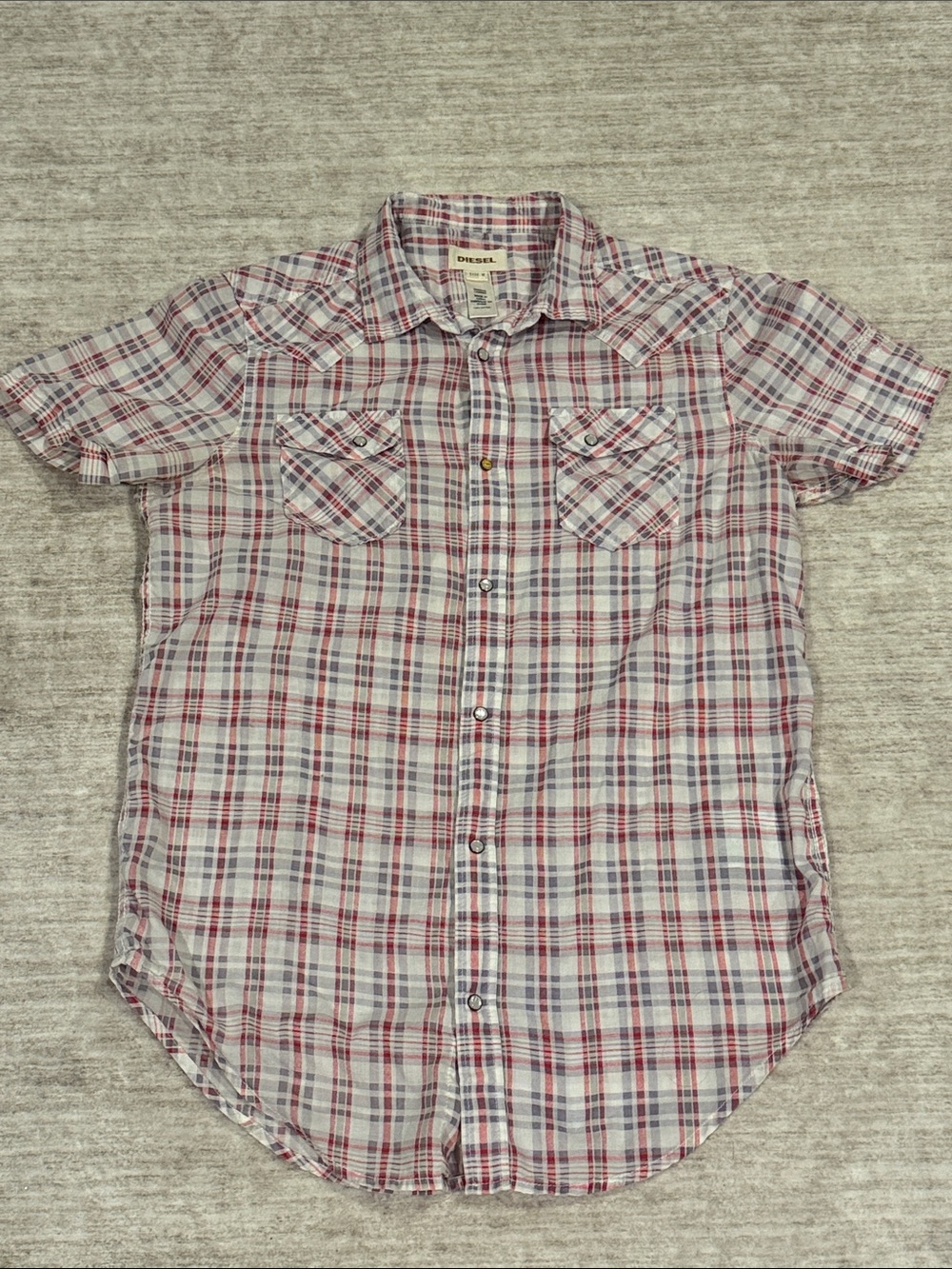 Men’s Diesel size medium Plaid Short Sleeve Button-Down Shirt - White & Red